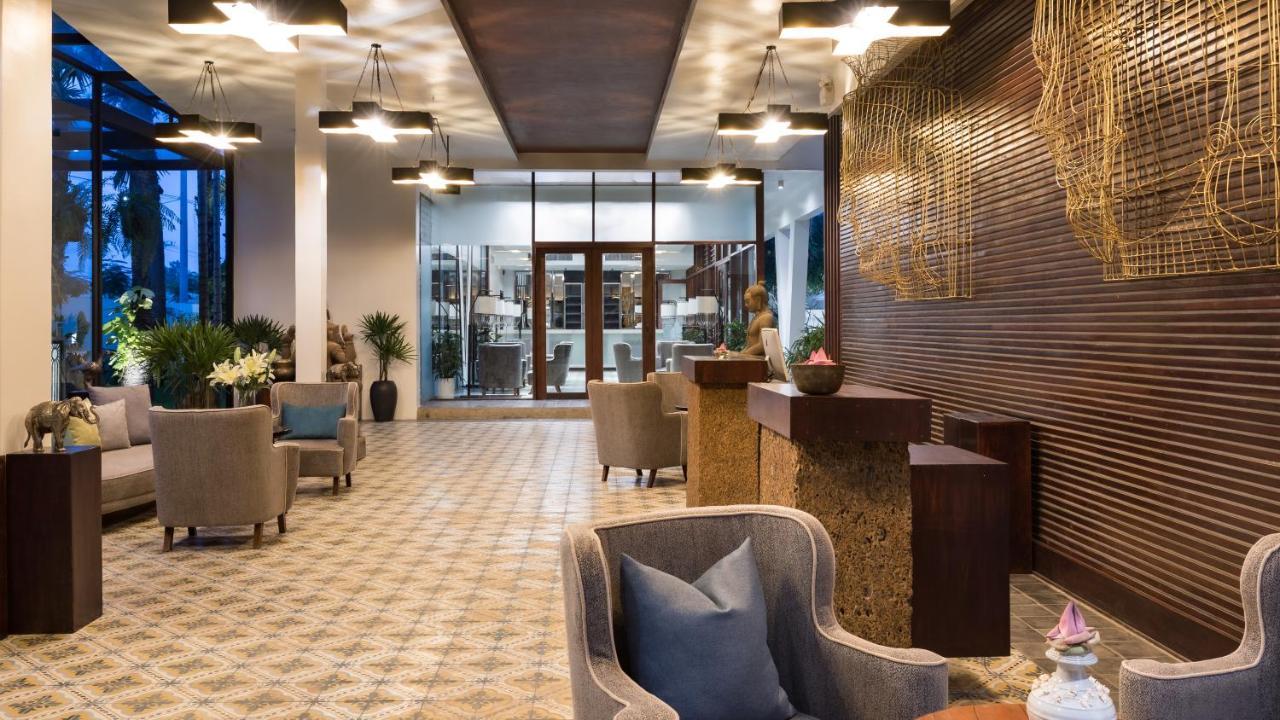 Shintana Saya La Maison Siem Reap Ngoại thất bức ảnh The lobby of the hotel